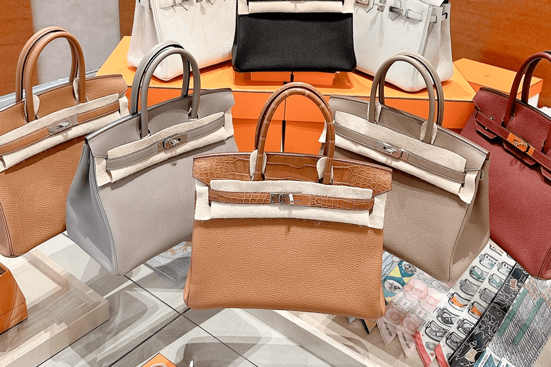 Hermès Birkin bag — cream leather on neutral background